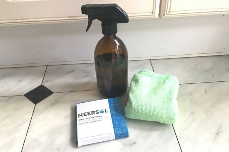 non-toxic-glass-cleaner-review-of-neersol-1-768x512-1